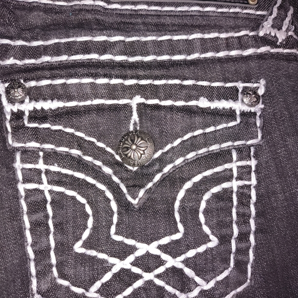 L.A. Idol Black Bootcut Jeans with Thick White Stitching - Picture 9 of 11